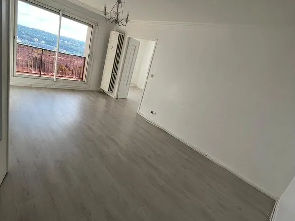Appartement T5 à Saint-Étienne