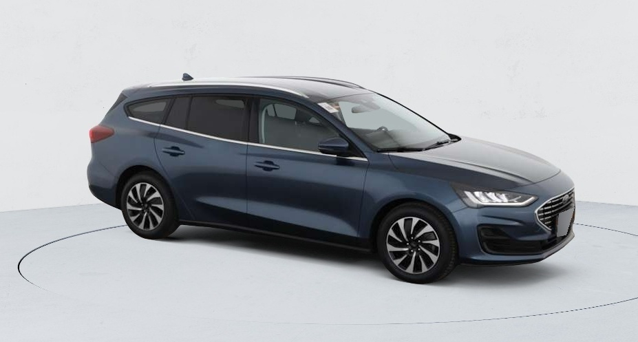 Ford Focus — photo 10