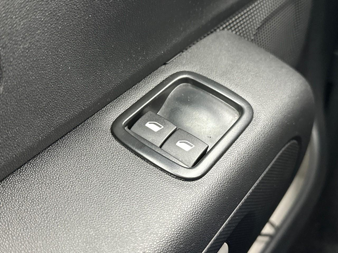 Citroën C3 bluehdi 100 bvm6 you — photo 17