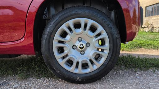 Fiat Panda 1.0 BSG Hybrid 65 - Icone – 2026 – 30 km – Hybride essence – Boîte Manuelle — photo 10