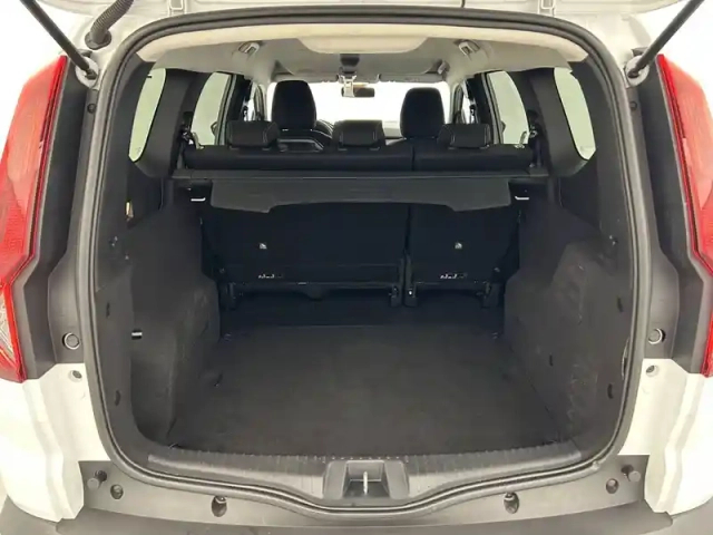 Dacia Jogger tce 110 5 places — photo 27
