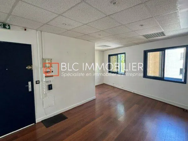 Bureaux 48 m²