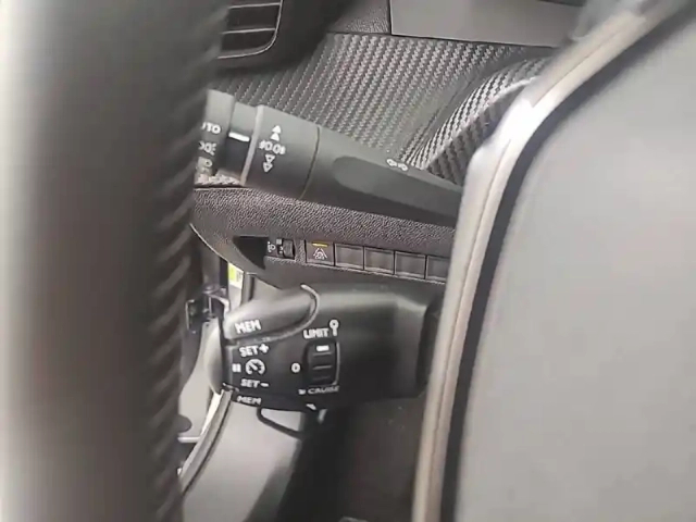Peugeot 2008 bluehdi 110 s&amp;s bvm6 — photo 21
