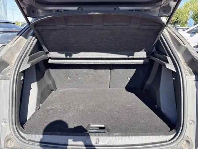 Peugeot 2008 puretech 100 s&amp;s bvm6 — photo 6