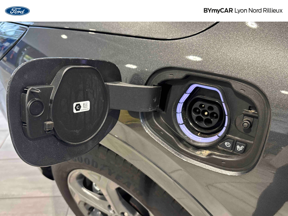 Ford Kuga 2.5 Duratec 243 ch PHEV Powershift — photo 26