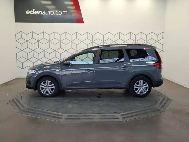 Dacia Jogger eco-g 100 7 places — photo 2