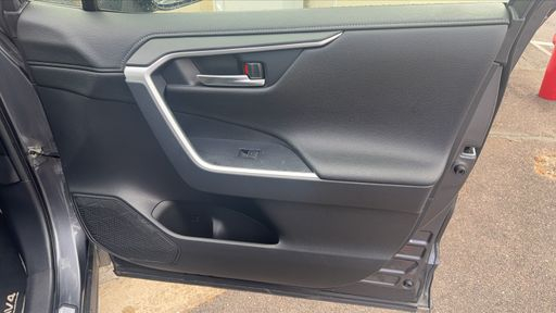 Toyota RAV4 2.5 VVT-i 222 Hybrid AWD e-CVT - Lounge – 2022 – 82600 km – Hybride essence – Boîte Automatique — photo 32