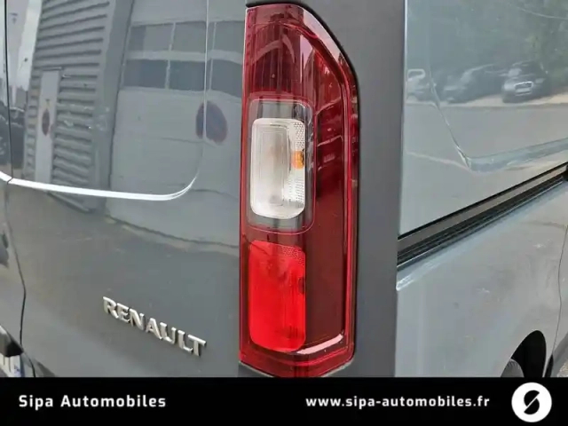 Renault Trafic fgn l1h1 2800 kg blue dci 130 — photo 32