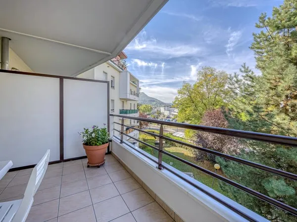 Appartement en Excellent Etat avec possible Garage