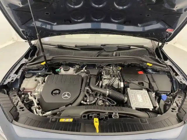 Mercedes Gla 250 e 8g-dct — photo 20