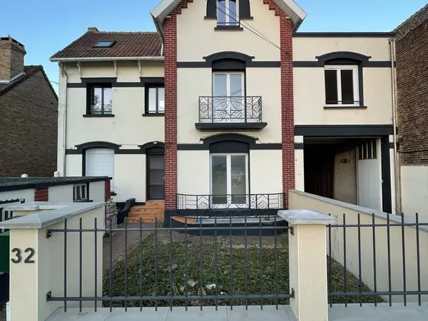 Immeuble de rapport 214 m²