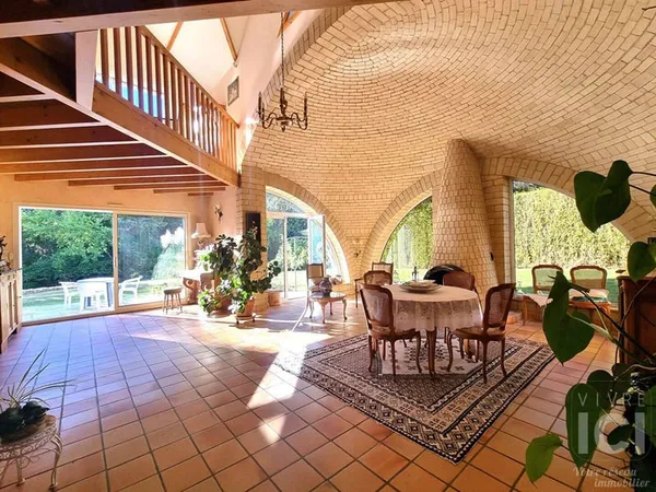 Maison 5 pièces 145 m²