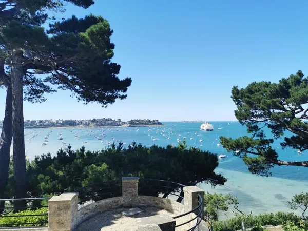 Maison 6 pièces 130 m²