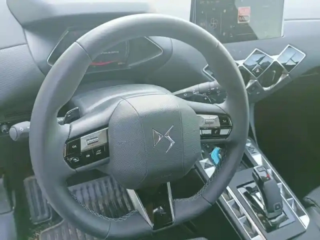 Ds Ds 3 hybride 136 e-dct6 pallas — photo 12