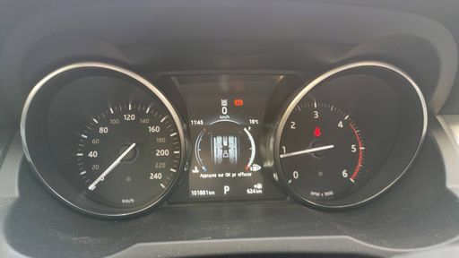 Land Rover Range Rover Evoque 2.0 TD4 180 AWD BVA9 - SE – 2016 – 101881 km – Diesel – Boîte Automatique — photo 14