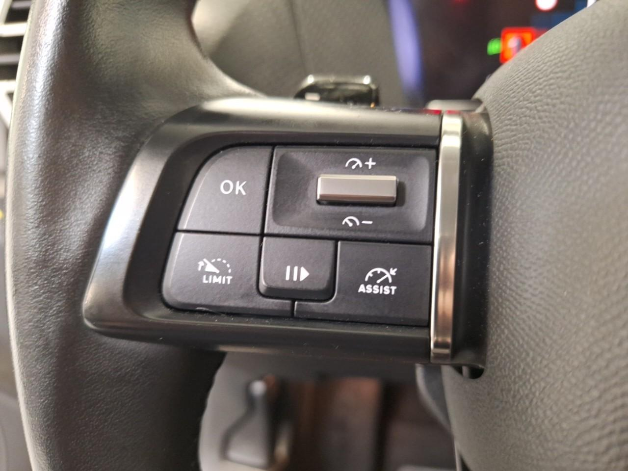 Citroën C4 puretech 130 s&s eat8 feel pack — photo 21