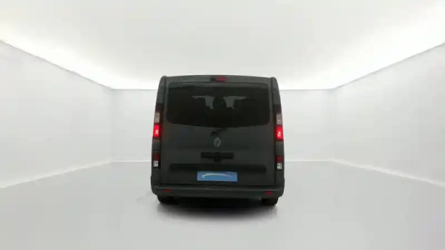 Renault Trafic blue dci 150 — photo 22