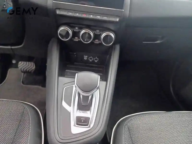 Renault Captur e-tech plug-in 160 — photo 54