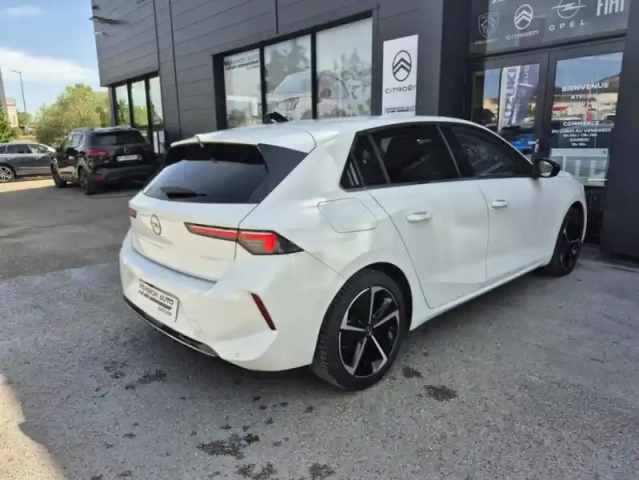 Opel Astra vi 1.2 turbo 130ch auto elegance business — photo 6