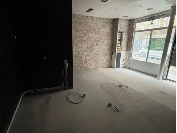 Boutique 28 m² PARIS