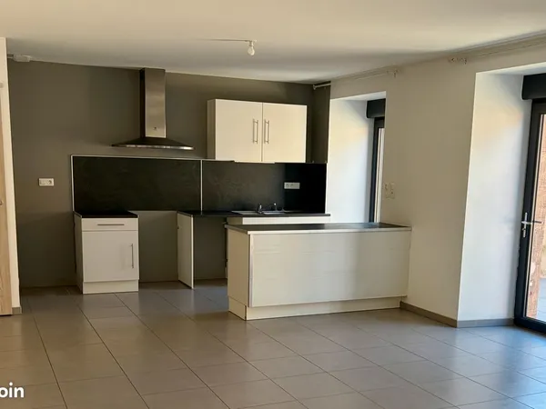 Appartement 3 pièces 80 m² - 1er étage