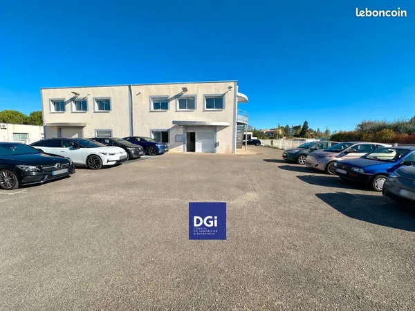 Bureaux à louer 240 m2 Alès le Rieu