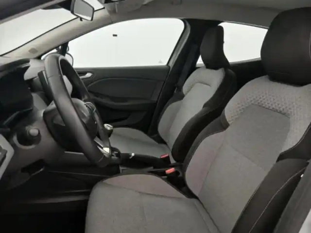Renault Clio 1.5 blue dci 100ch evolution - 24 — photo 14