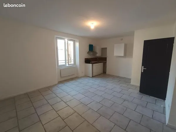 Studio 1 pièce 25 m²