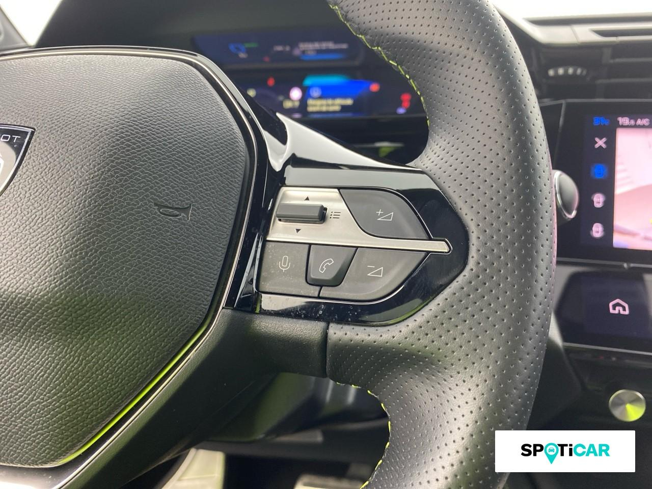 Peugeot 408 phev 225ch gt e-eat8 — photo 17