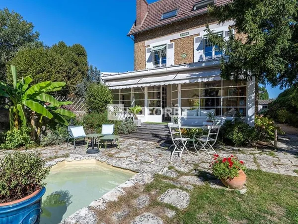 Maison 7 pièces 175 m²