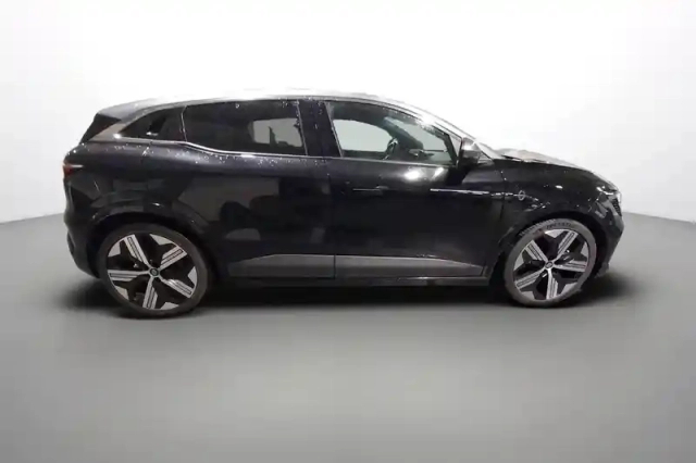 Renault Megane e-tech ev60 220 ch super charge — photo 7