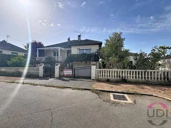 Maison de plain-pied 4 pièces 92 m²