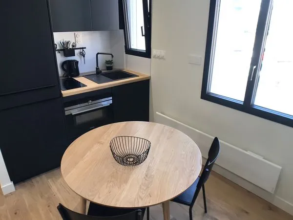 Appartement meublé 2 pièces proche remparts