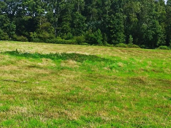 TERRAIN 1181 M2 A LONGFOSSE
