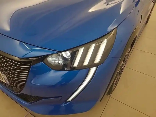Peugeot 208 puretech 100 s&amp;s eat8 — photo 64