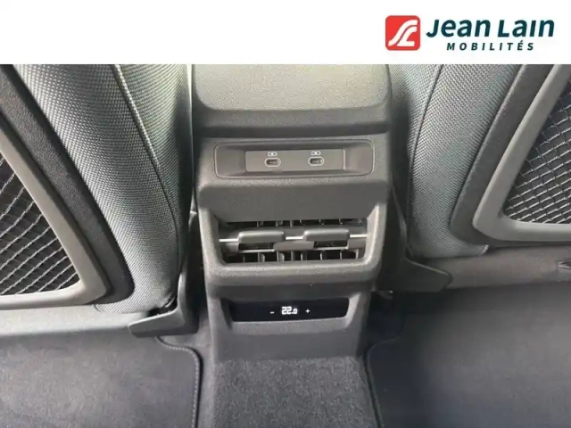Audi Q3 sportback e-hybrid 272 ch s tronic 6 — photo 19