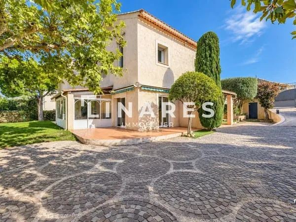 LA JULIENE - Villa T4 de 173m² - Parcelle 628m² - 13012 Saint Julien