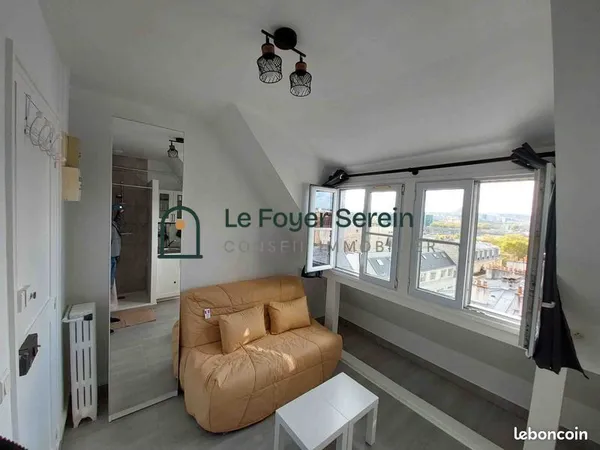 Studio 1 pièce 11 m²