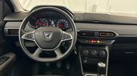 Dacia Sandero 1.0 TCe 90ch Stepway Confort -22 — photo 11