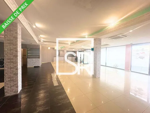 Local commercial 320m² à vendre à Clermont-Ferrand
