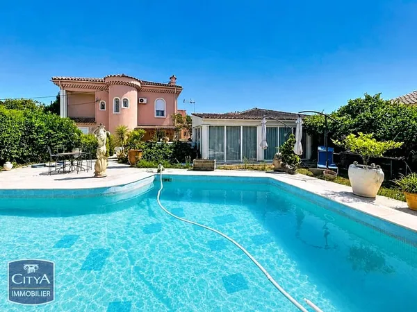 Maison et villa de prestige Vente Marignane 10p 302m² 745000€