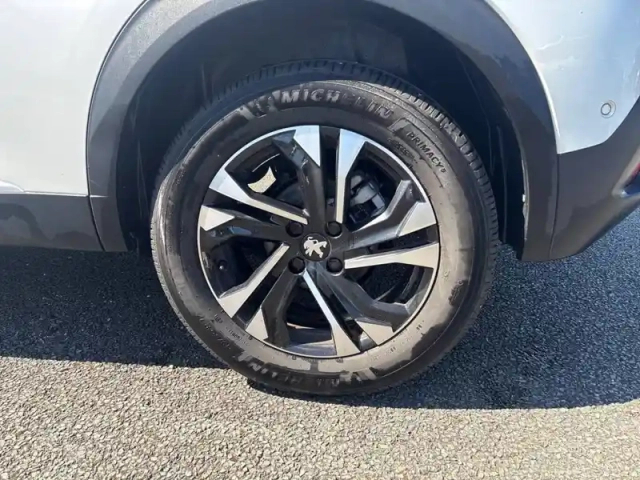 Peugeot 2008 bluehdi 130 s&amp;s eat8 — photo 13