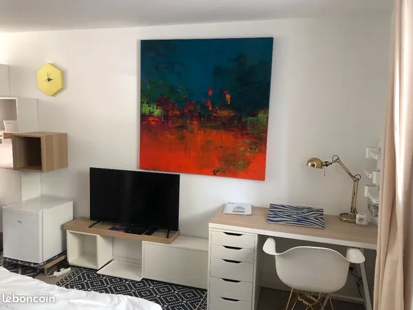 Beau studio meublé avec terrasse tout inclus