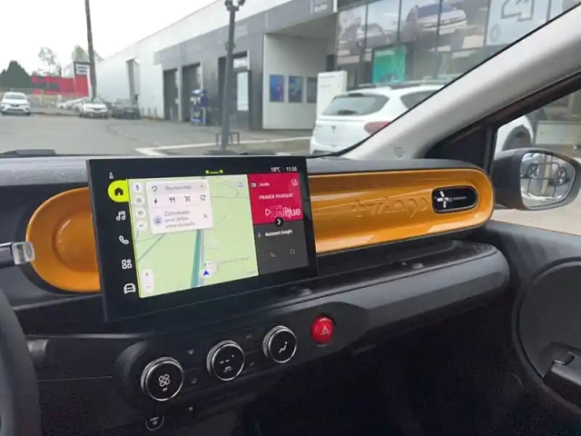 Renault Twingo e-tech electrique 80 ch autonomie urbaine — photo 27
