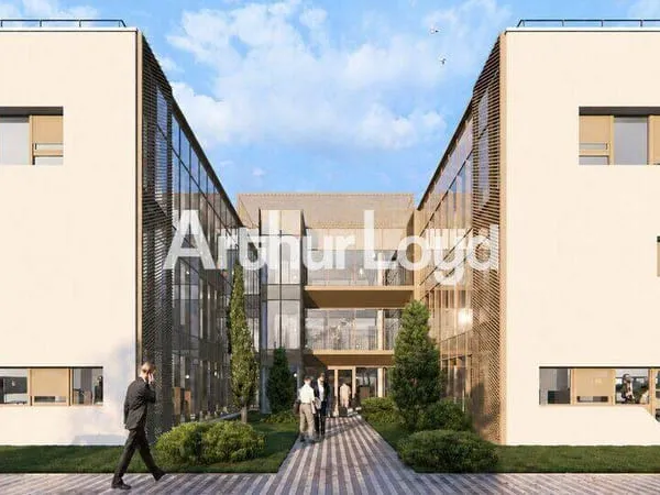 Bureau 2670 m²