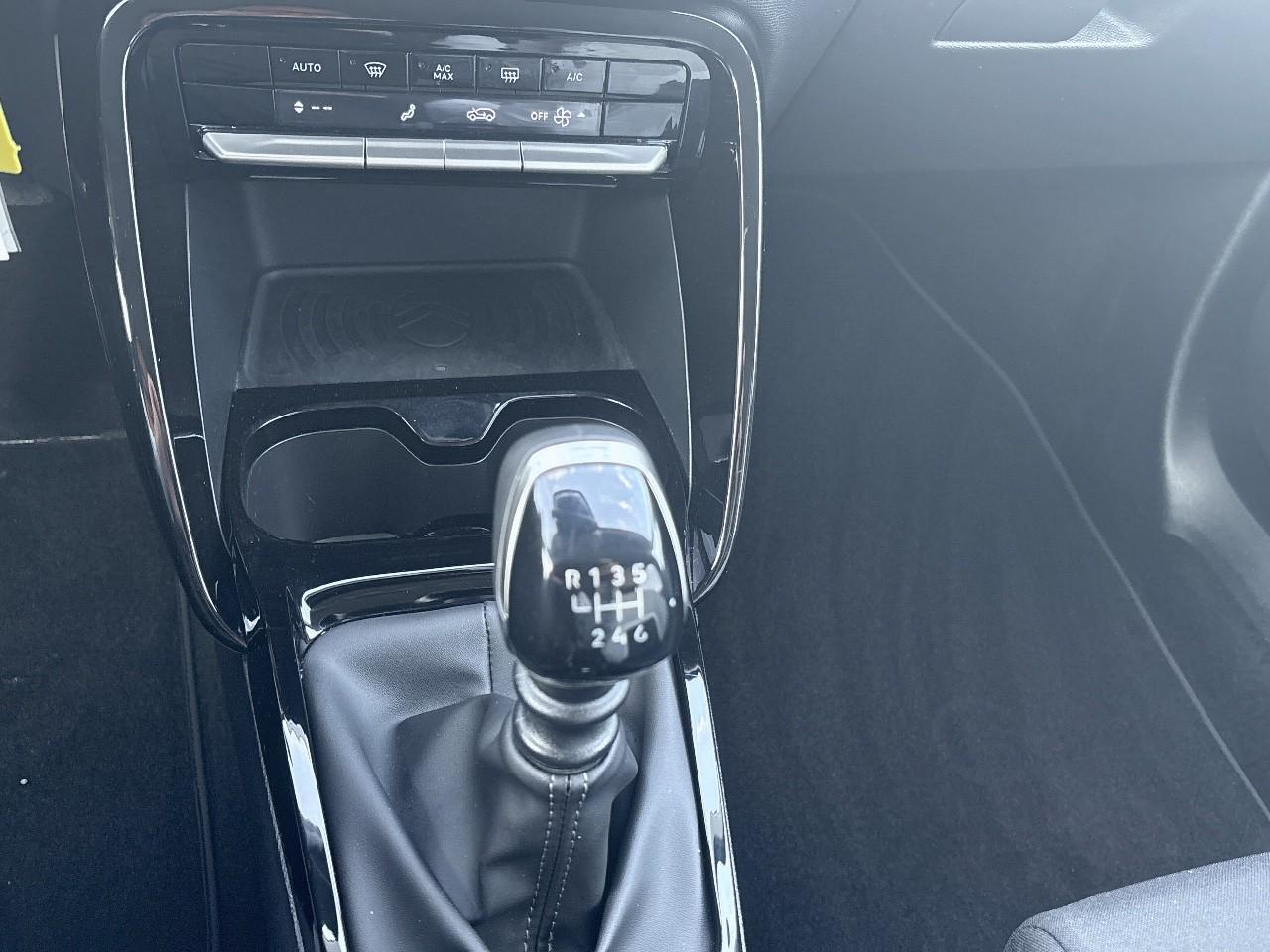 Citroën C3 1.2 turbo 100ch max — photo 25