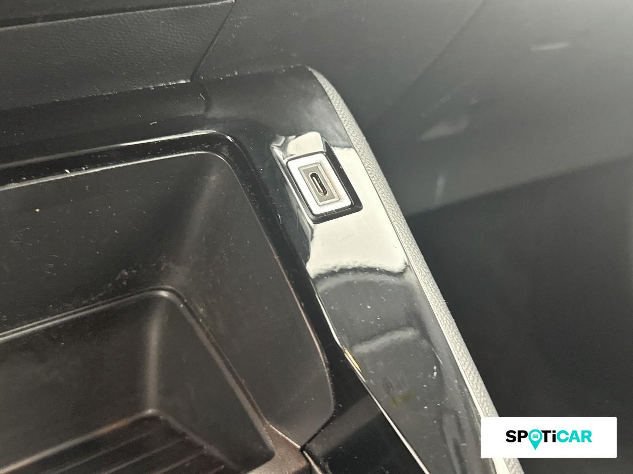 Peugeot 208 1.2 100ch s&s style — photo 16