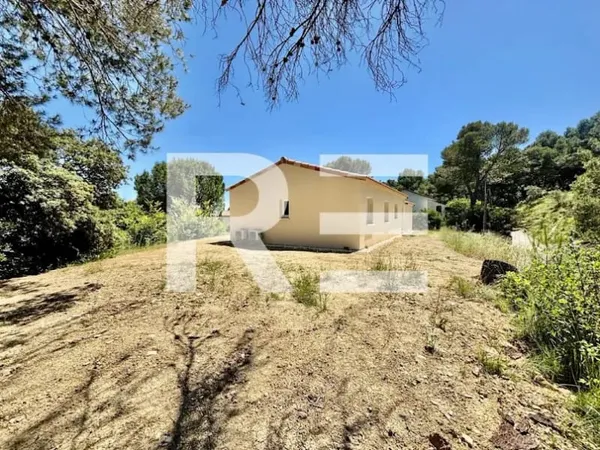 Villa 90 m²