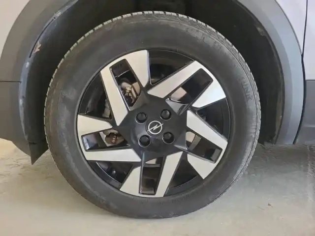 Opel Mokka -e 136ch elegance business — photo 16