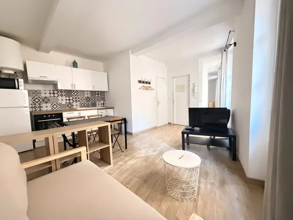 Charmant T2 meublé climatisé - Vieille Ville Toulon